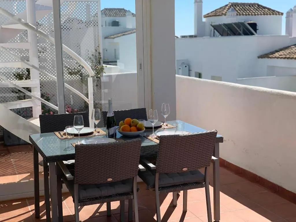 Apartamento Ático Romano Estepona España